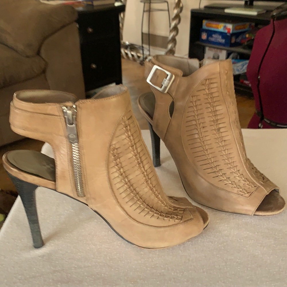 Vince Camino Leather High Heels